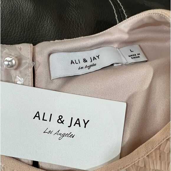 NEW! Ali & Jay Chevron Sequin Two Piece Midi Cream Bridal Dress Size Large - Picture 14 of 15